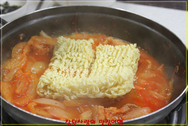 시골통돼지볶음 이미지