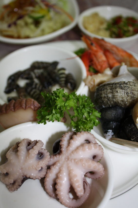 [괴정->덕포->부평동] 신종풀루도 이겨낼 부산대표 보양식의 맛집 오사카/모닭불/대어횟집  > 네티즌 추천맛집