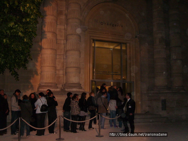 밤과 미술관, 그리고 사람의 만남. 유럽 박물관의 밤