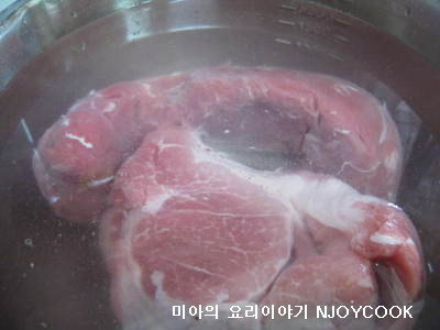 저렴하고 담백하게 맛있는 특별식 "술 취한 돼지고기 조림 "