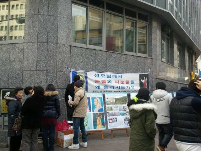 더블클릭을 하시면 이미지를 수정할 수 있습니다