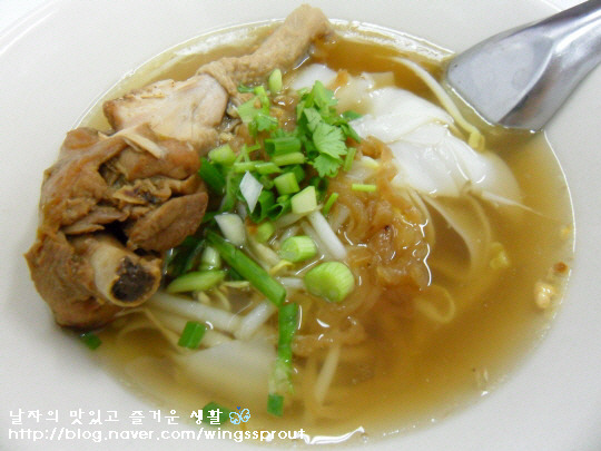 200956104B93A8FF611521
