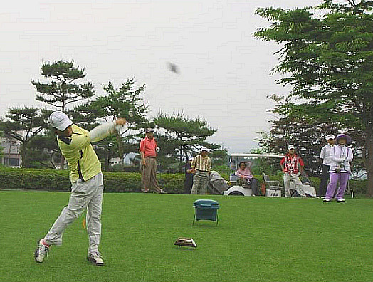 2047651F4AF3C15A6FDEBC