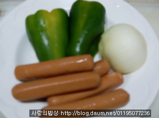 박물관뜨락,계절의여왕 강림하다! 숙녀의 화려한도시락 >_