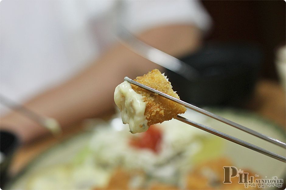 강남맛집-이렇게 두꺼운 돈가스는 처음이야.맛까지 좋은-한성돈가스