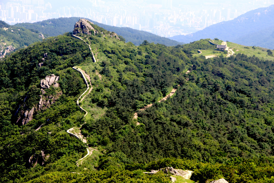 부산의 진산 금정산의 아름다운 모습에 반하다 (16.6.10) 산림청/인기 백대명산 제82위