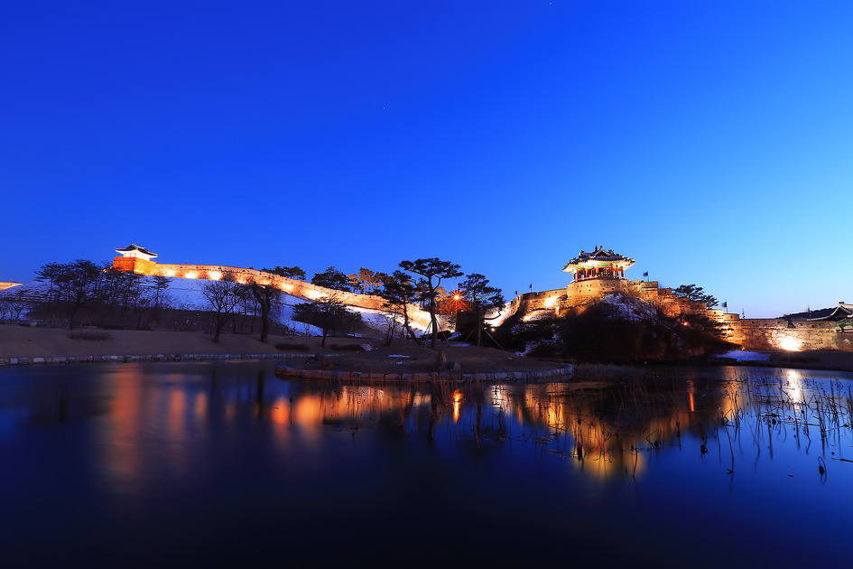 수원화성 야경