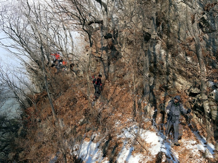 신년산행은 가평 대금산에서 가볍게 !