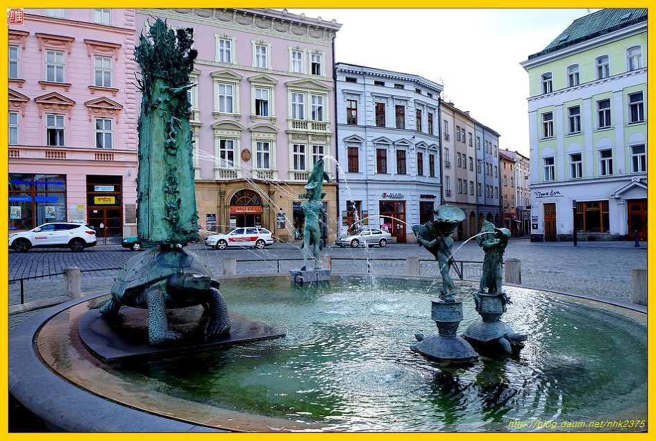 호르니 광장의 분수