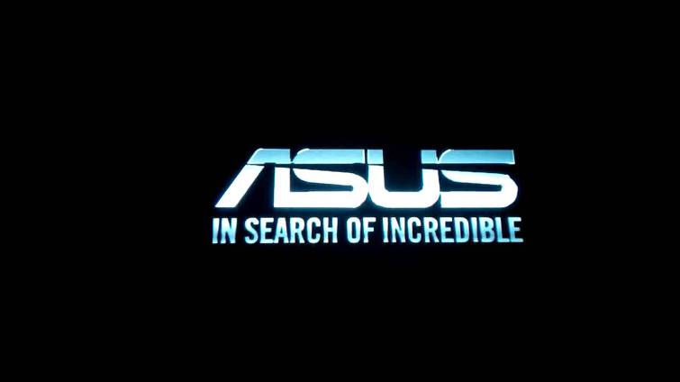 집에서 ASUS 로고를 매일, 방과 거실에서 보게 되었군요. 에어젠 UX331UAL