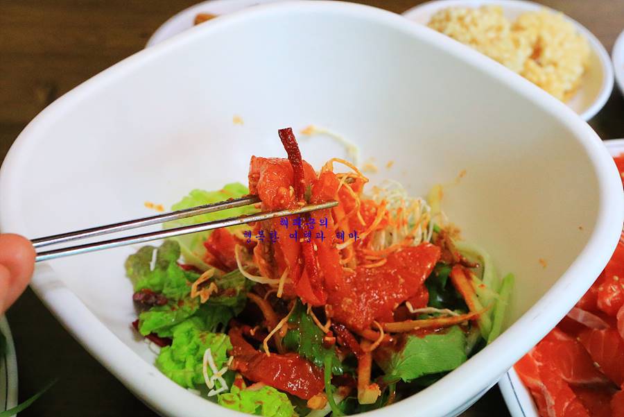 벚꽃명소 벚꽃축제 청풍호 케이블카 맛집 달큰 쫄깃한 청풍황금송어 충북 제천 여행