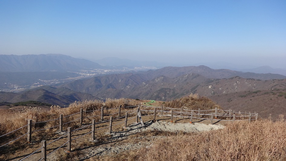 천성산 원효봉 억새가 반짝반짝